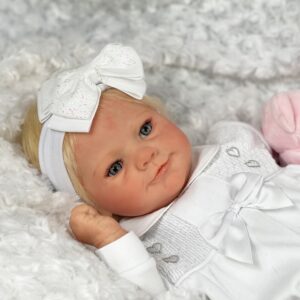 Magdelena Reborn Baby Doll Mary Shortle 2.jpg2-min