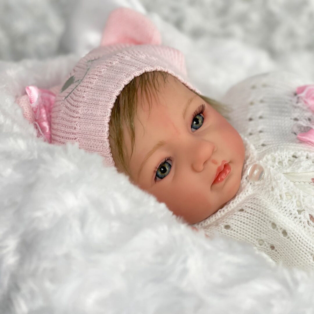Babs Reborn Baby Doll Mary Shortle 1-min (2)
