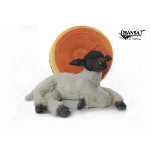Hansa Suffolk Sheep Laying-min