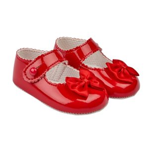 red patent shoes-min