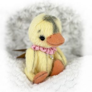 Exquisite Miola Artist  Made Duckling