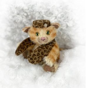 Exquisite Artist  Heidi Schaefer cat