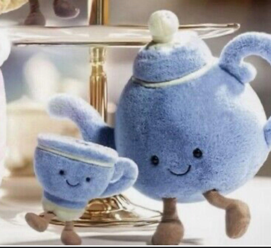 Vicky Teapot and Seb Teacup set    ⋅ Jellycat Retired