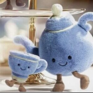 Vicky Teapot and Seb Teacup set    ⋅ Jellycat Retired