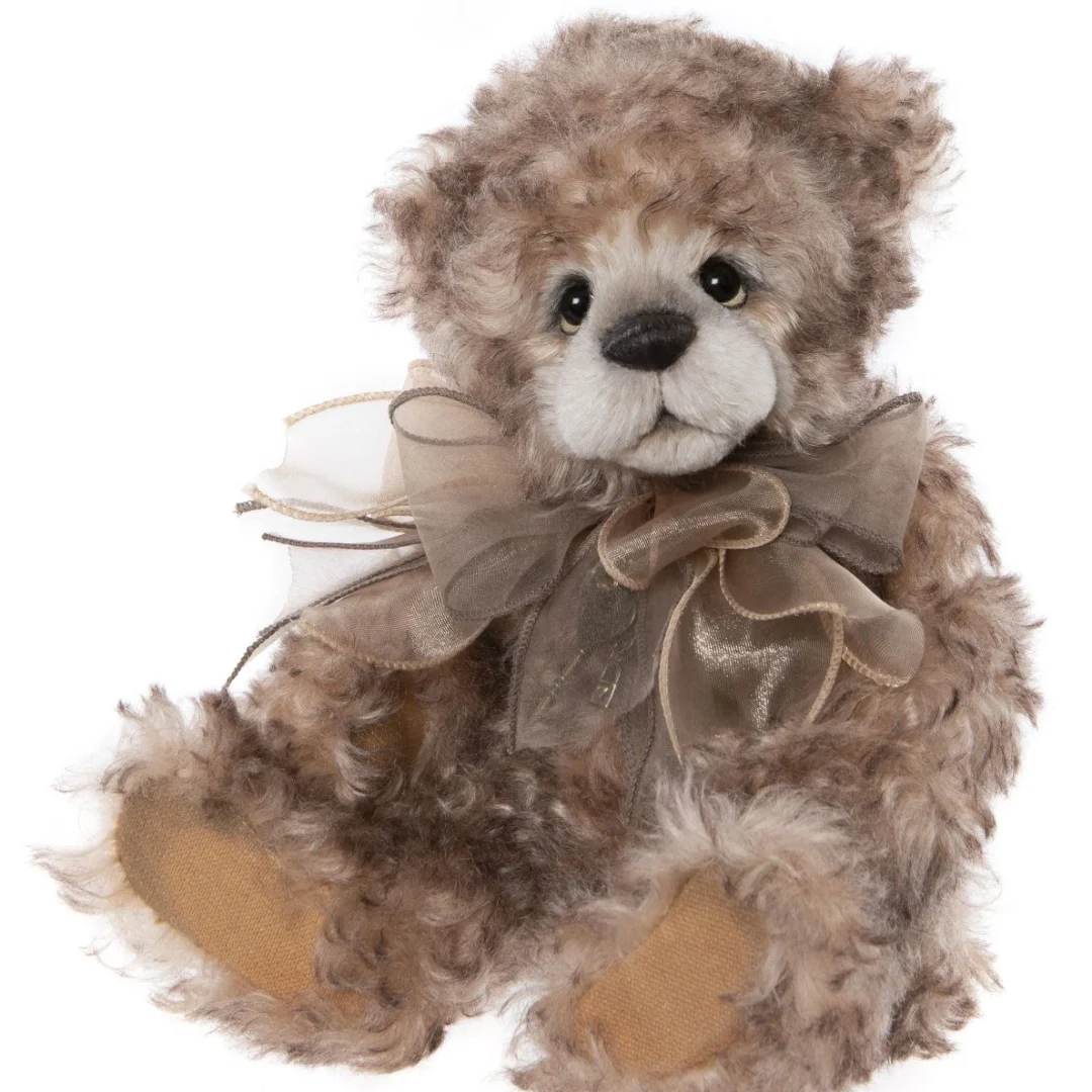 Camelot ⋅ Charlie Bears